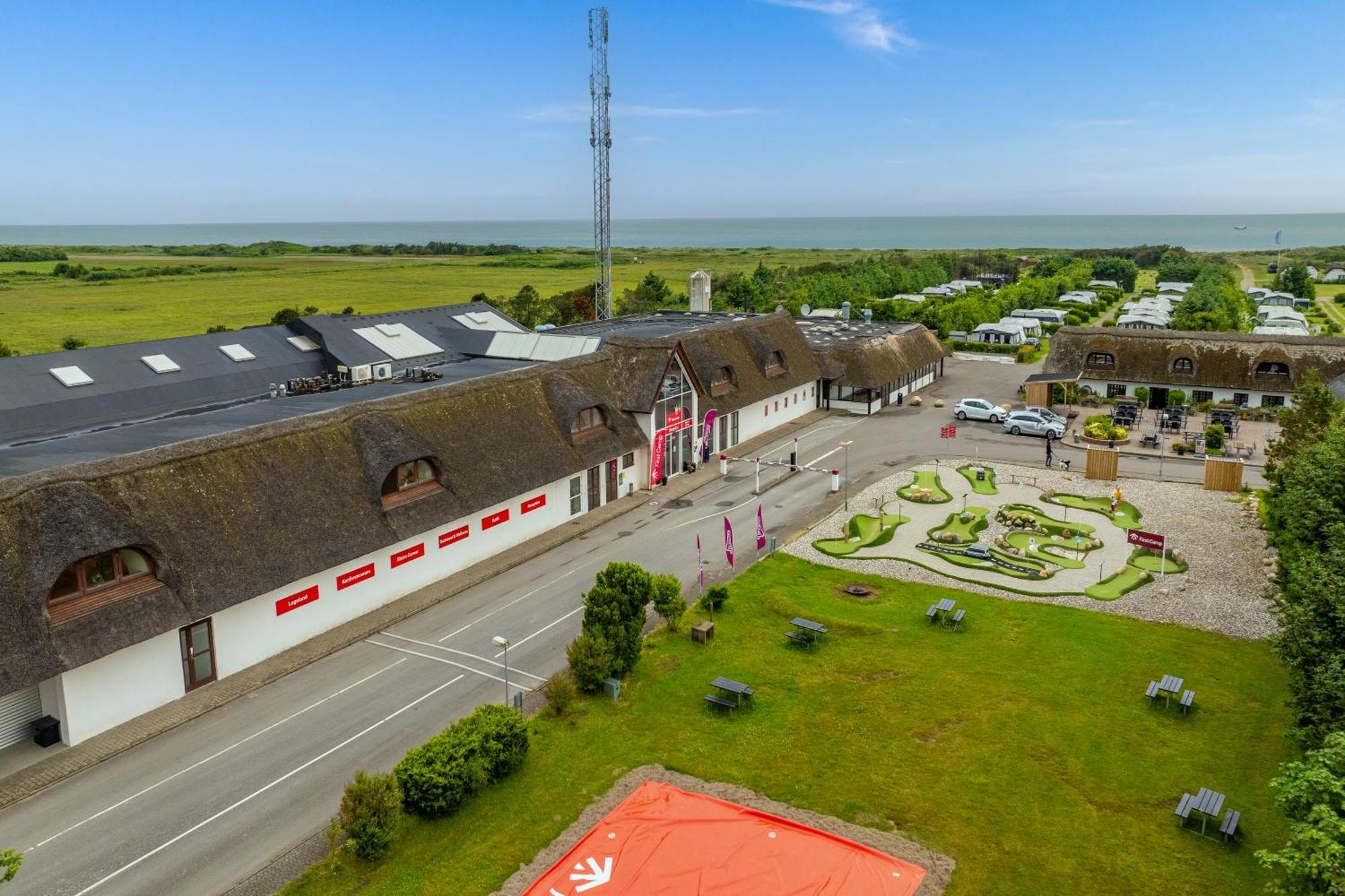 Klim Strand Camping&Cottages Fjerritslev Exteriör bild